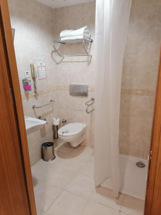 Double Room Disability Access,1274943640:JPEG