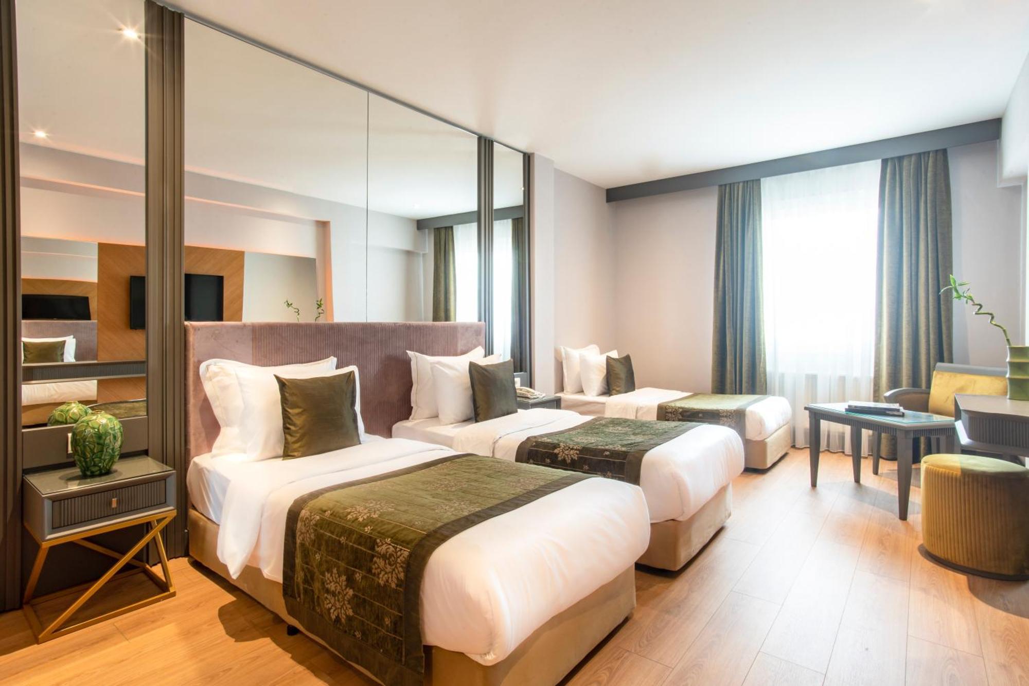 Triple Room,1209849679:JPEG