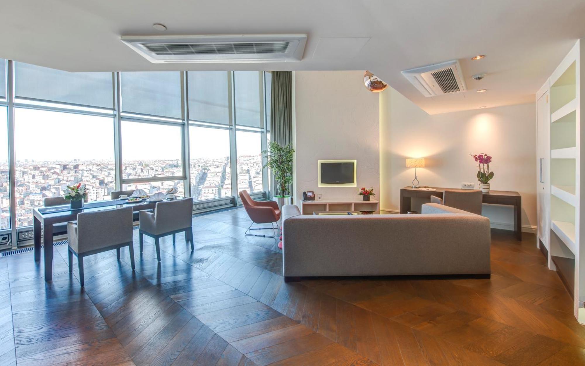 Family Suite,1658760910:JPEG