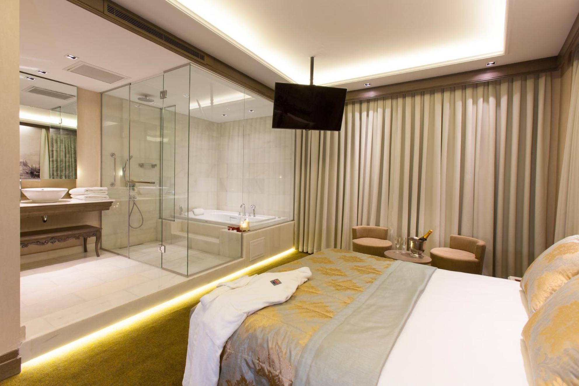 Superior Double Room,1498777807:JPEG
